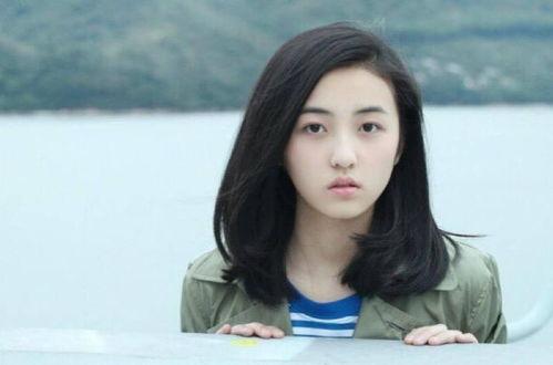 张子枫娱乐圈,从童星到实力派，娱乐圈的璀璨新星