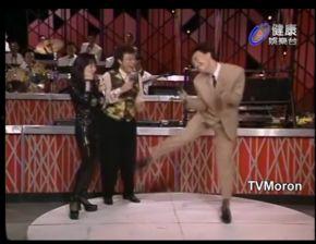 费玉清搞笑动态图,笑料百出，欢乐无限